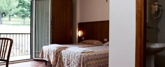 Divino - Casa Del Pellegrino 3* Rom